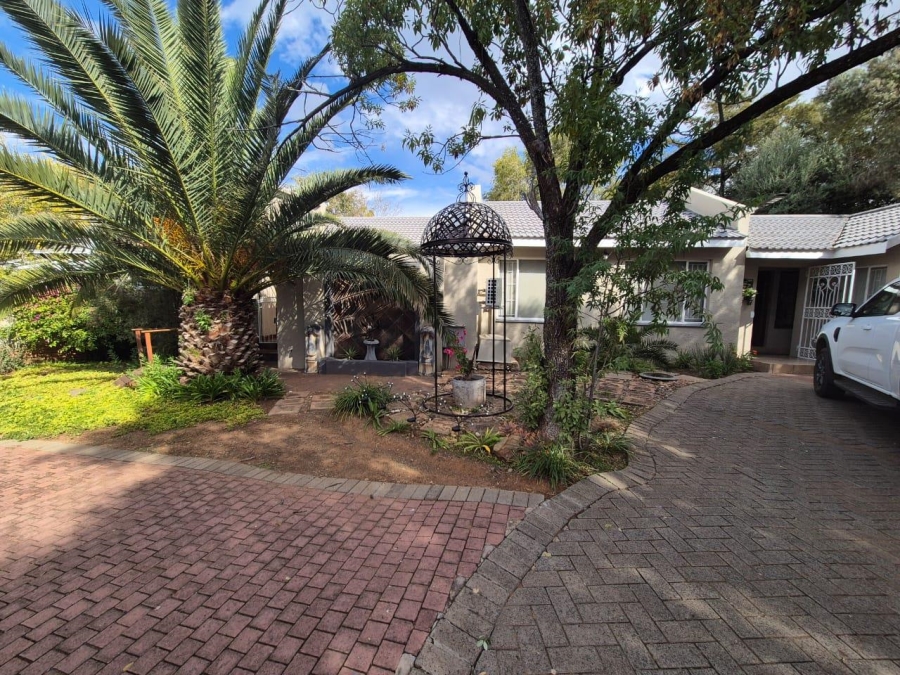 4 Bedroom Property for Sale in Fichardt Park Free State